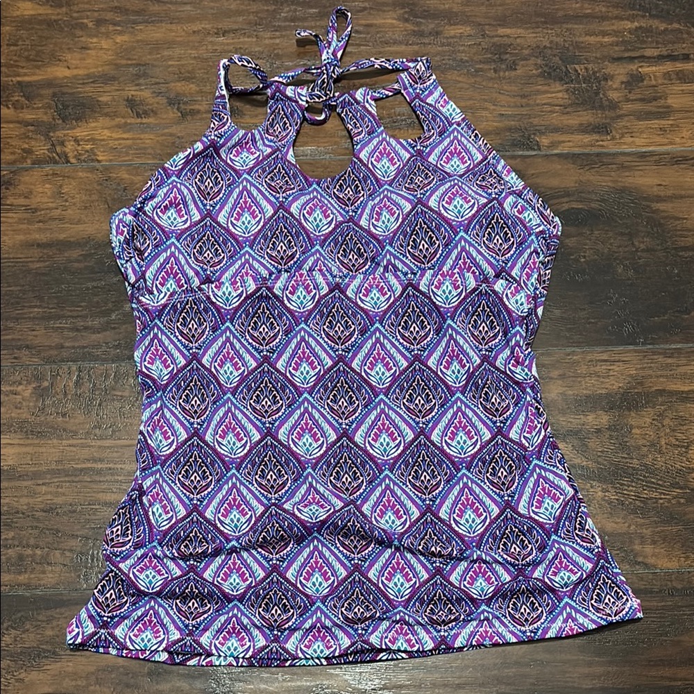 NWT high neck tankini swimsuit top